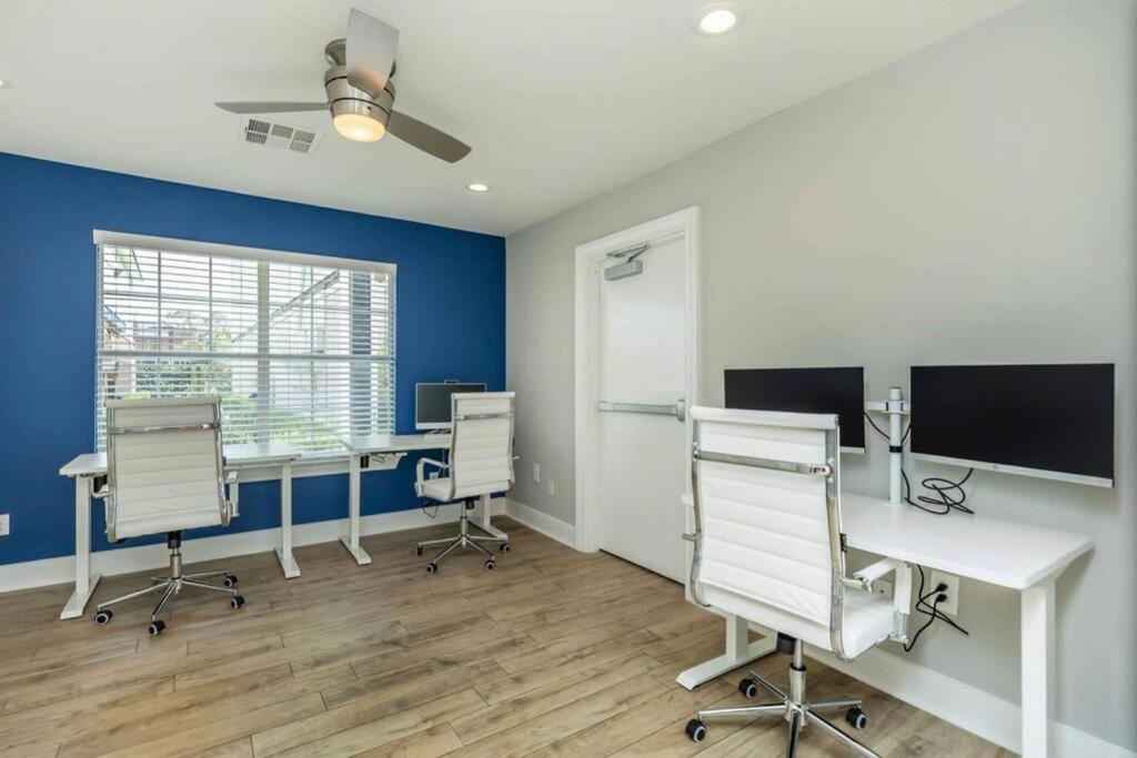 Lovely 2 Bedroom/2 Bath Houston, Heights/Galleria ภายนอก รูปภาพ