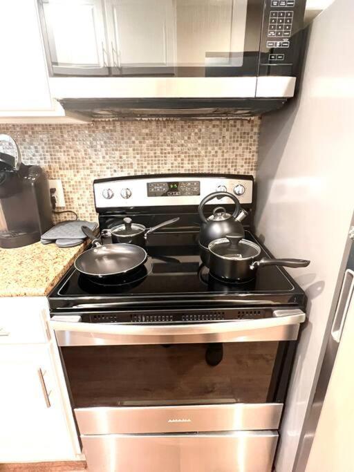 Lovely 2 Bedroom/2 Bath Houston, Heights/Galleria ภายนอก รูปภาพ